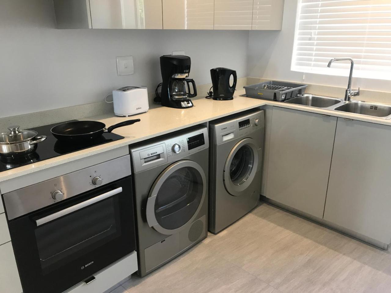 De Waterkant Piazza Apartments Κέιπ Τάουν Εξωτερικό φωτογραφία